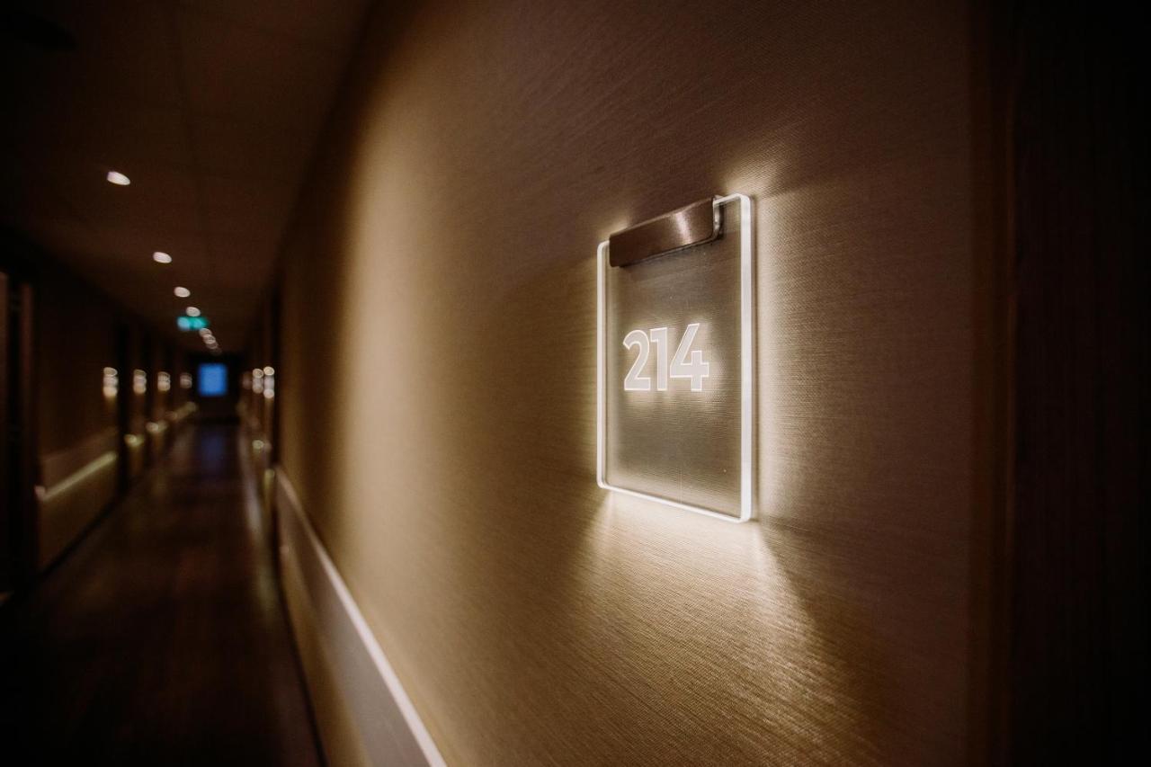 The Hotel Unforgettable - Hotel Tiliana By Homoky Hotels & Spa Budapest Bagian luar foto